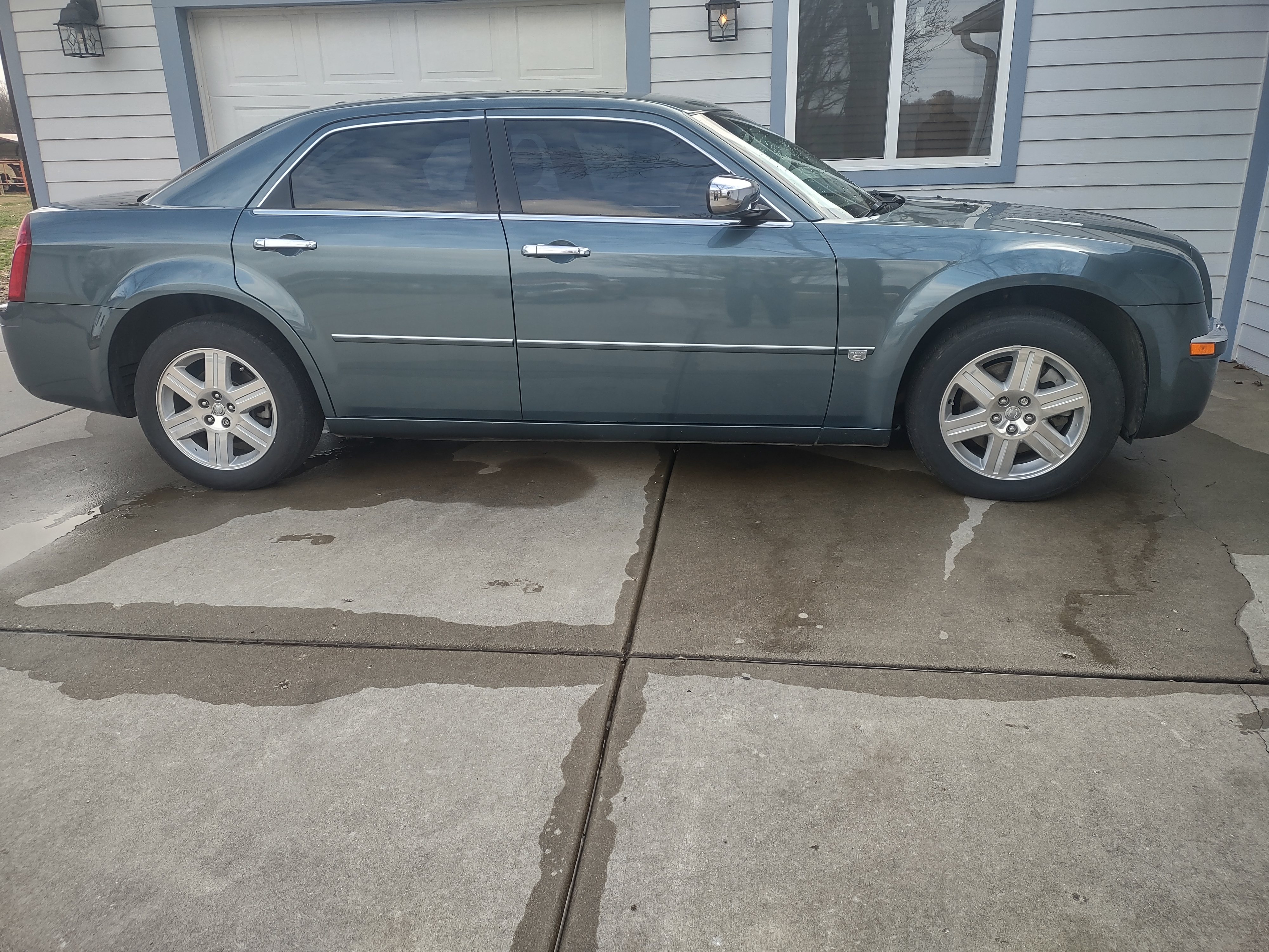 2005 Chrysler 300C