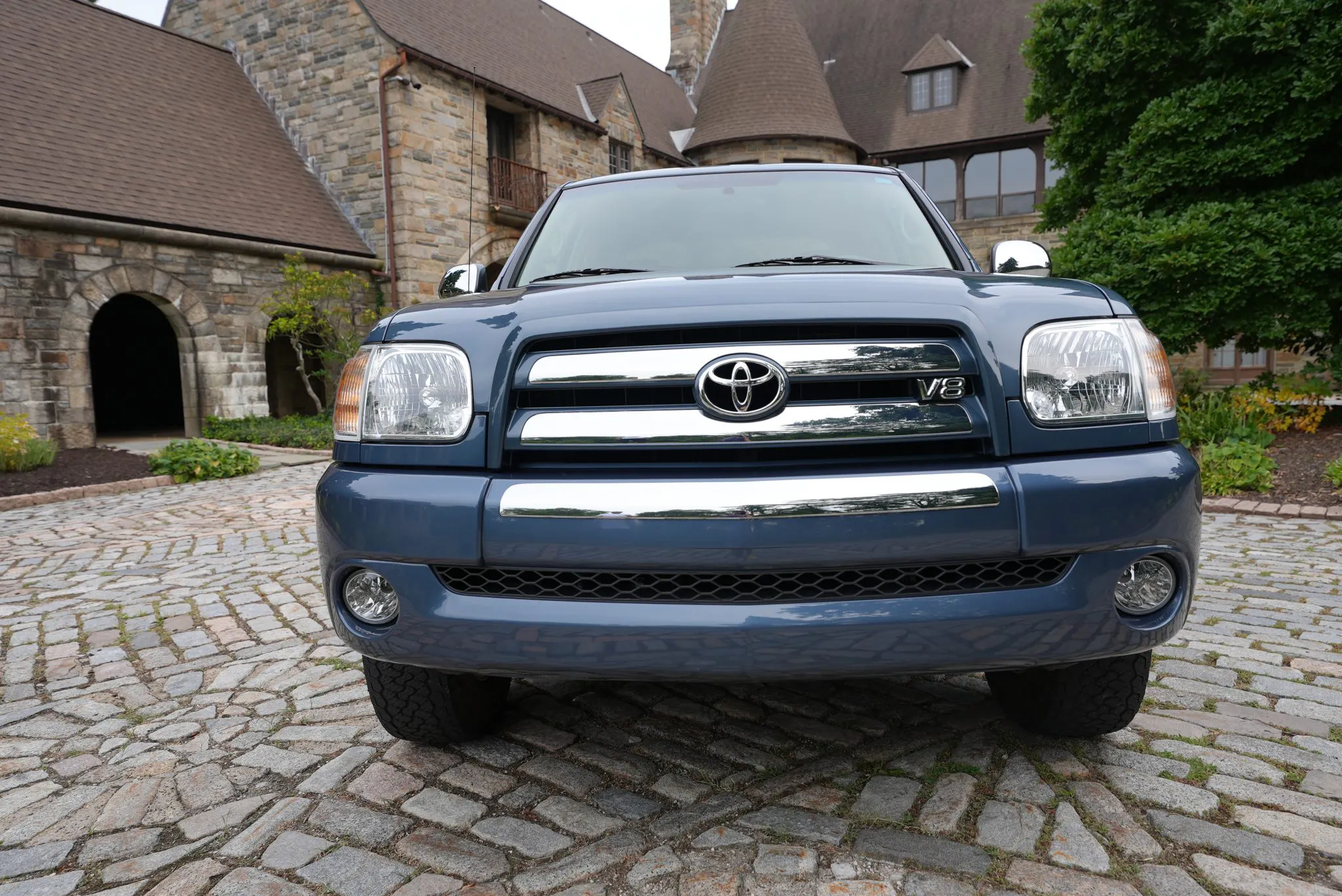 2006 Toyota Tundra V8-32K Miles