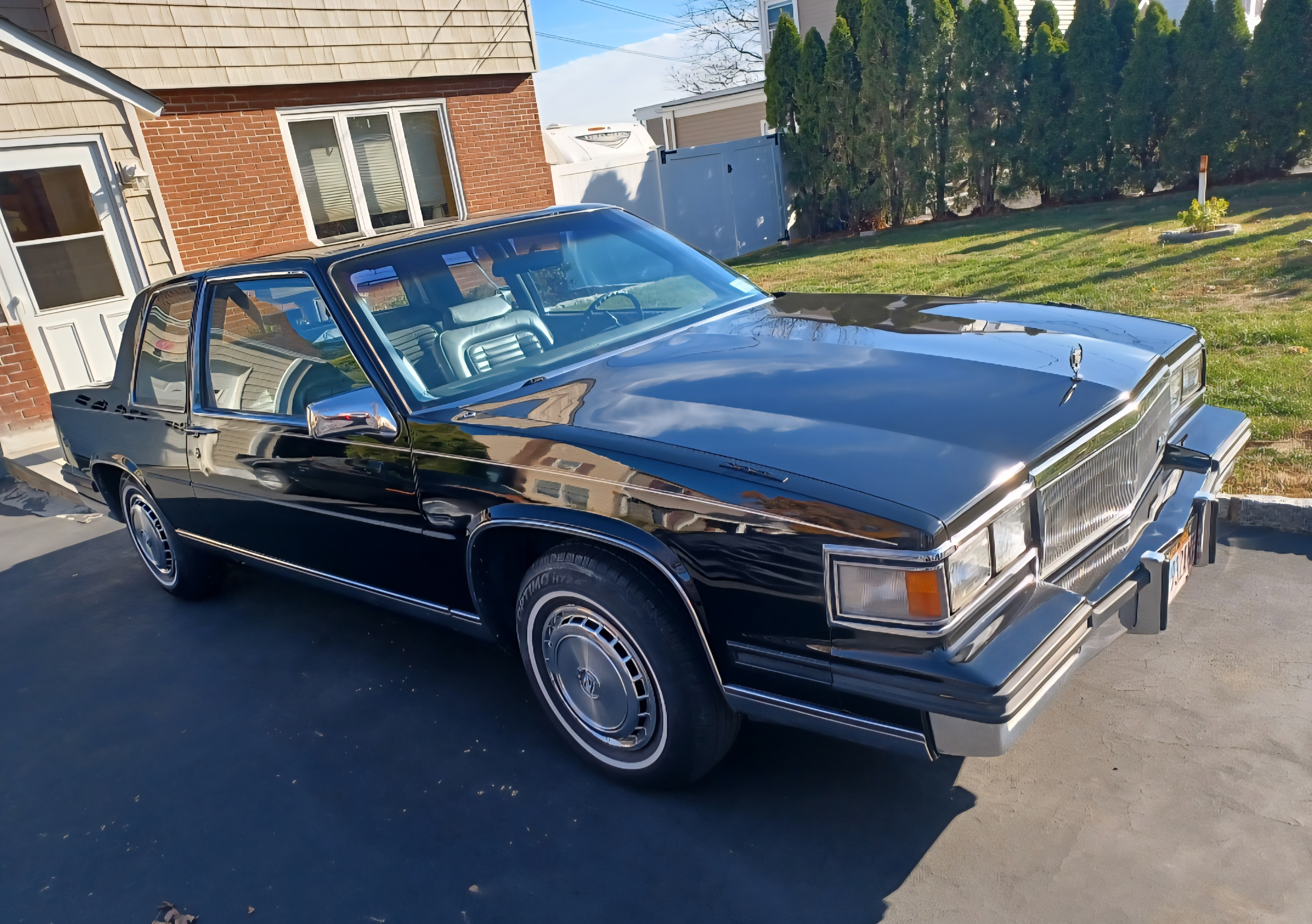 1985 Cadillac Coupe DeVille