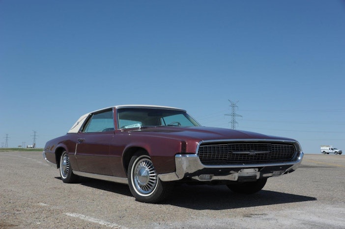 1967 Ford Thunderbird