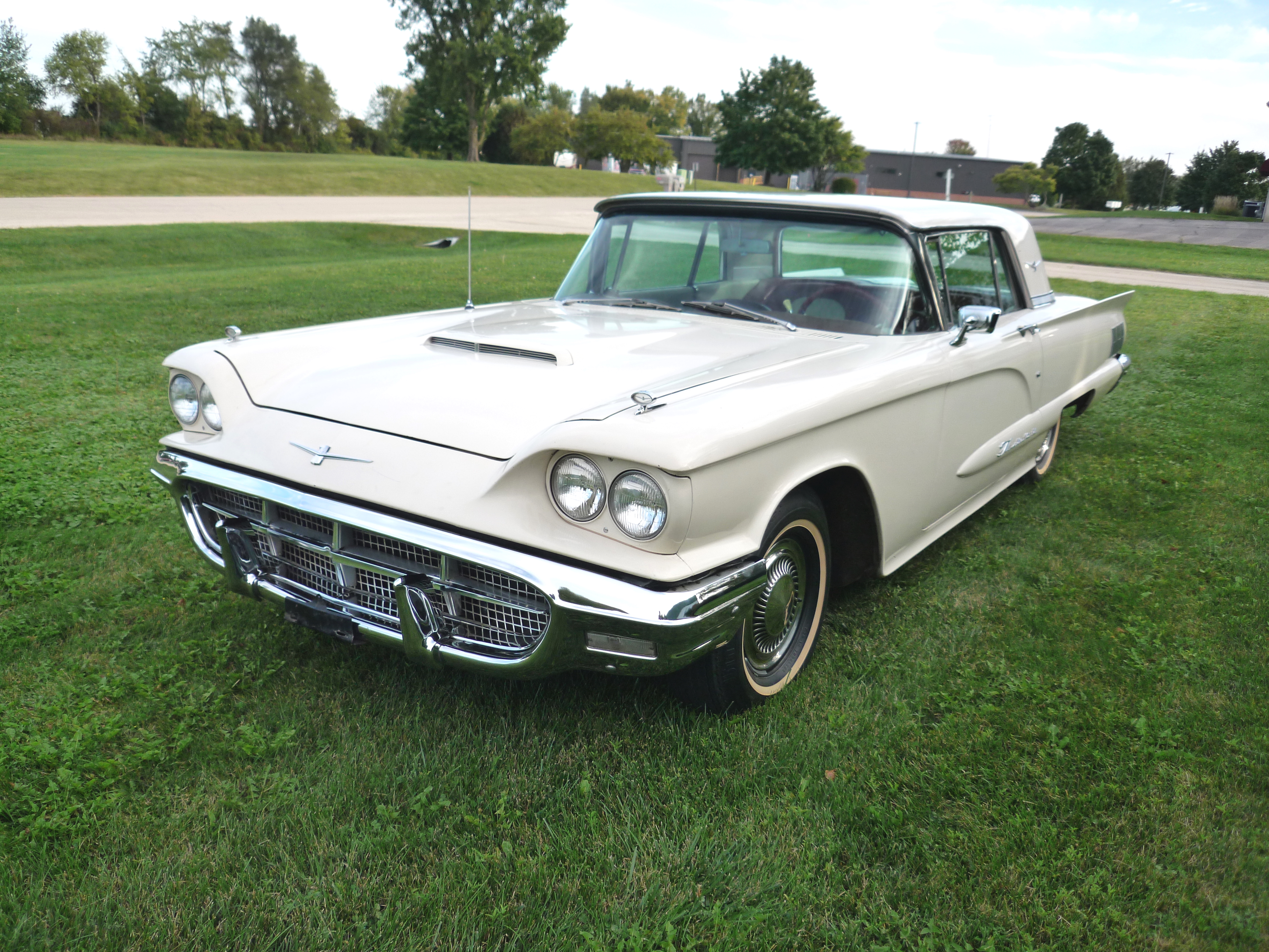 1960 Ford Thunderbird
