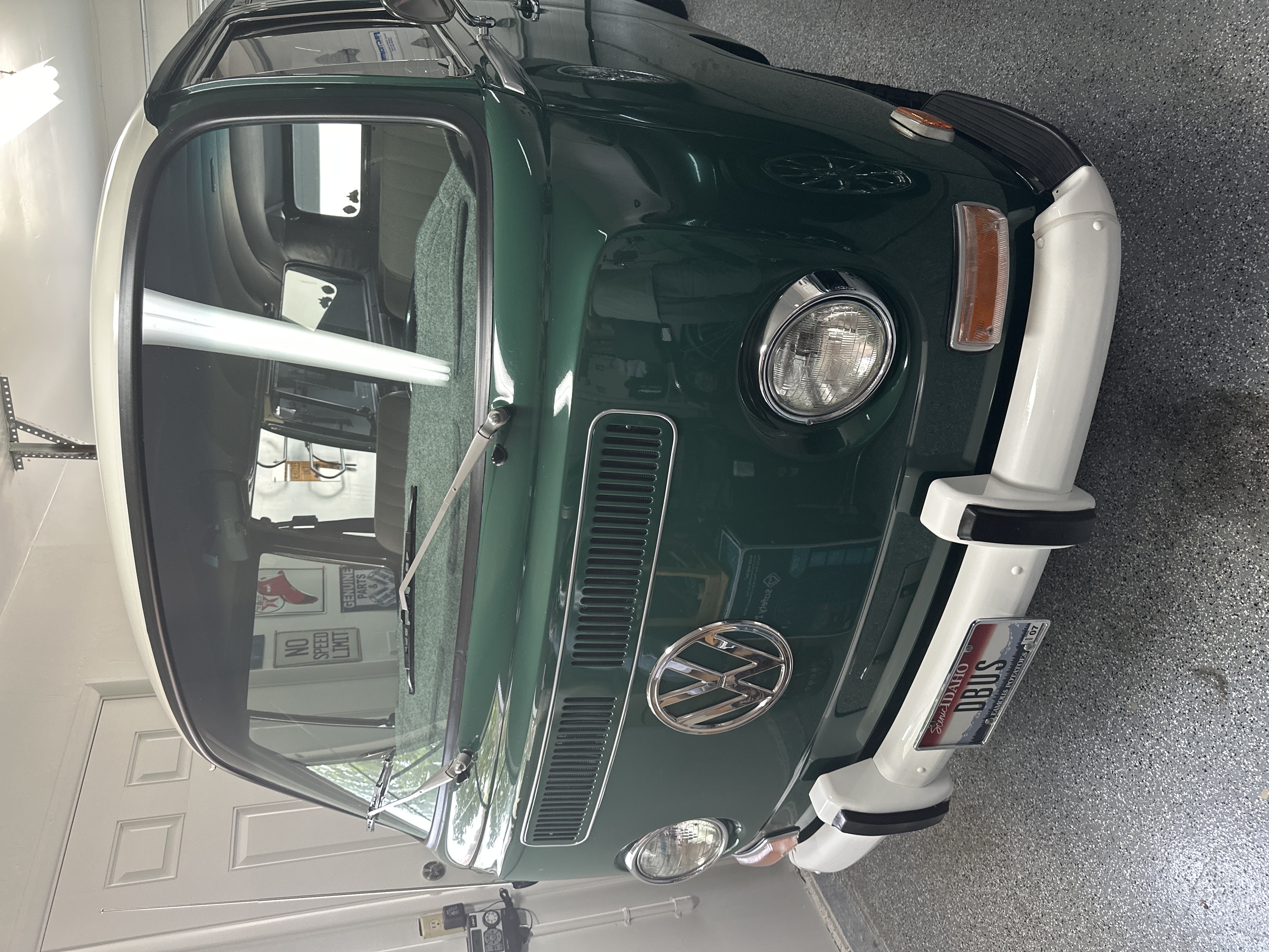 1970 Volkswagen Transporter (Van)