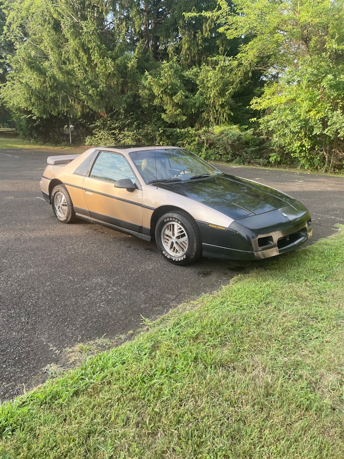 1986 Pontiac Fiero