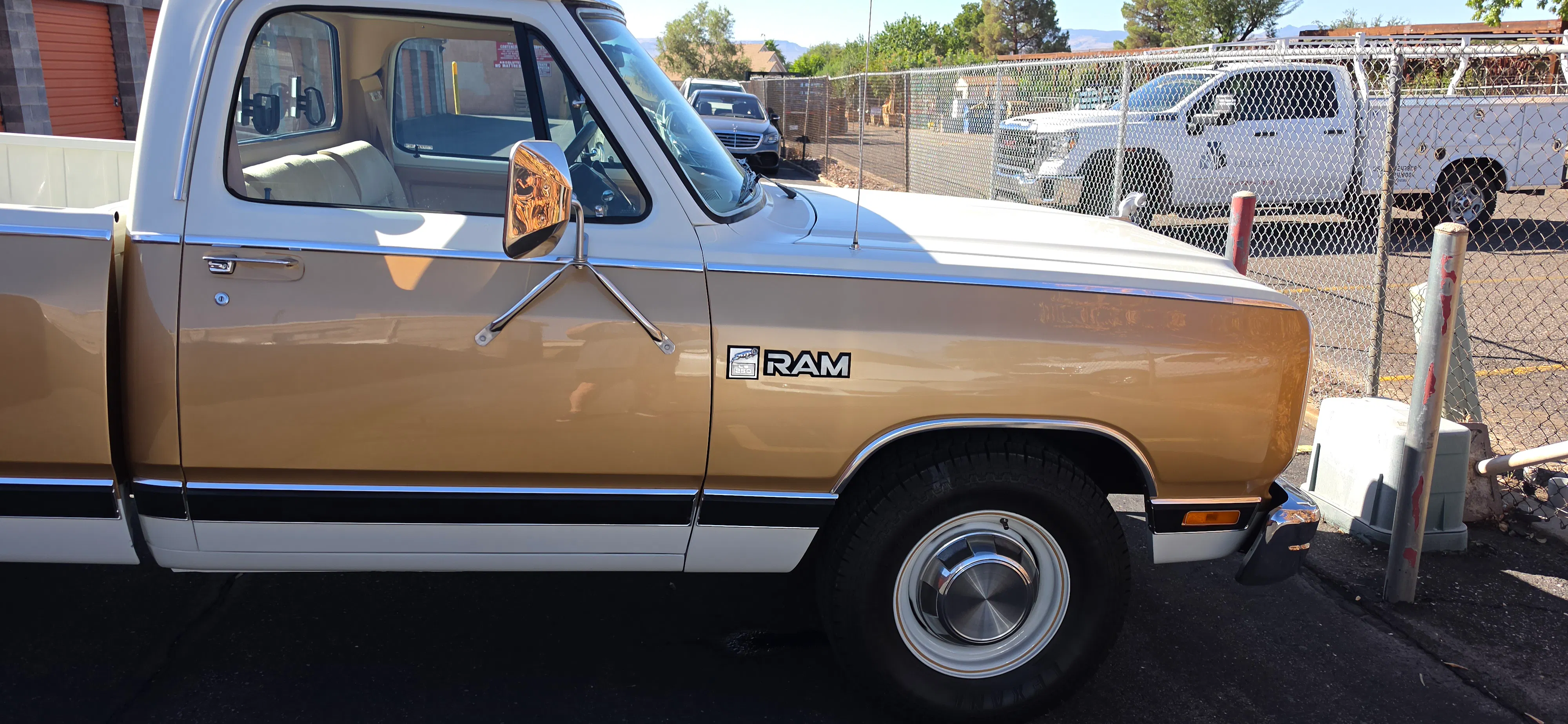 1987 Dodge D250