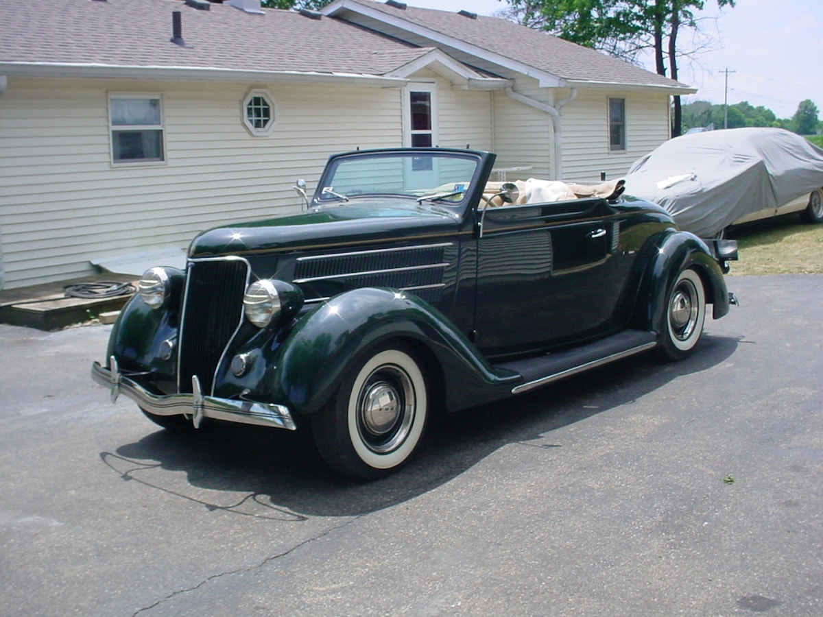 Car Ford Deluxe Rumble Seat Roadster 1936 for sale - PreWarCar