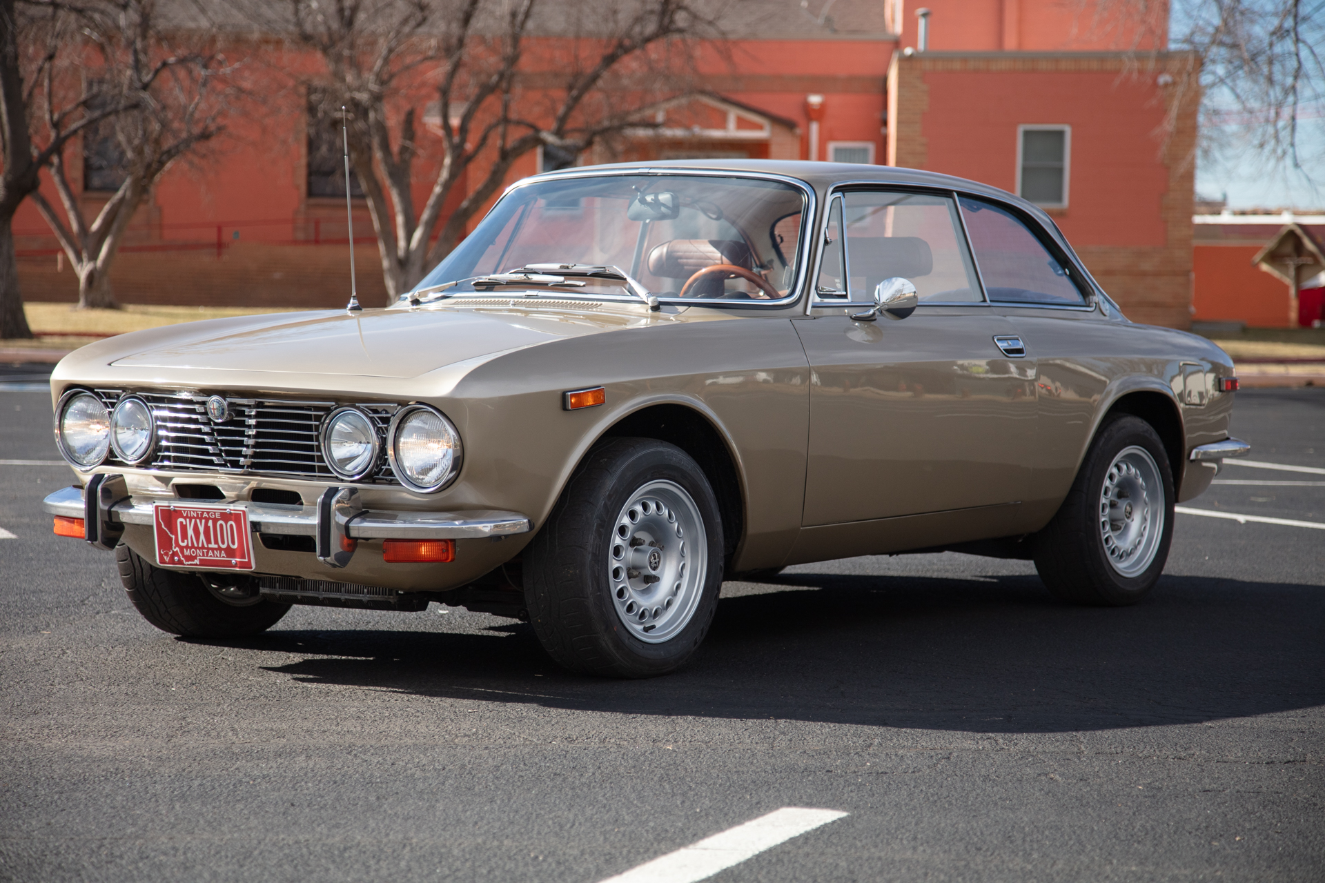 1972 Alfa Romeo GTV4