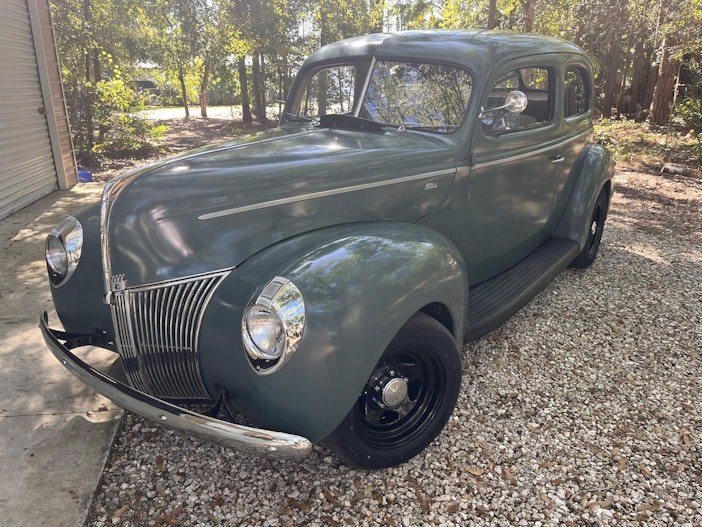 1940 Ford Standard 2dr Sedan