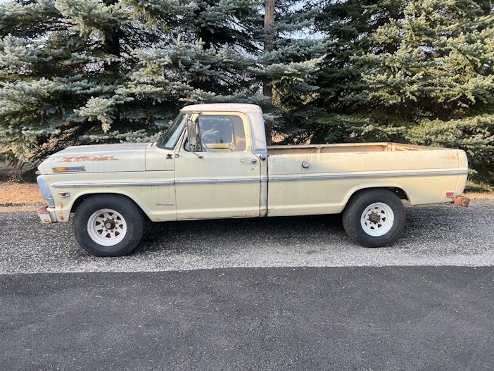 1968 Ford F-250 camper special