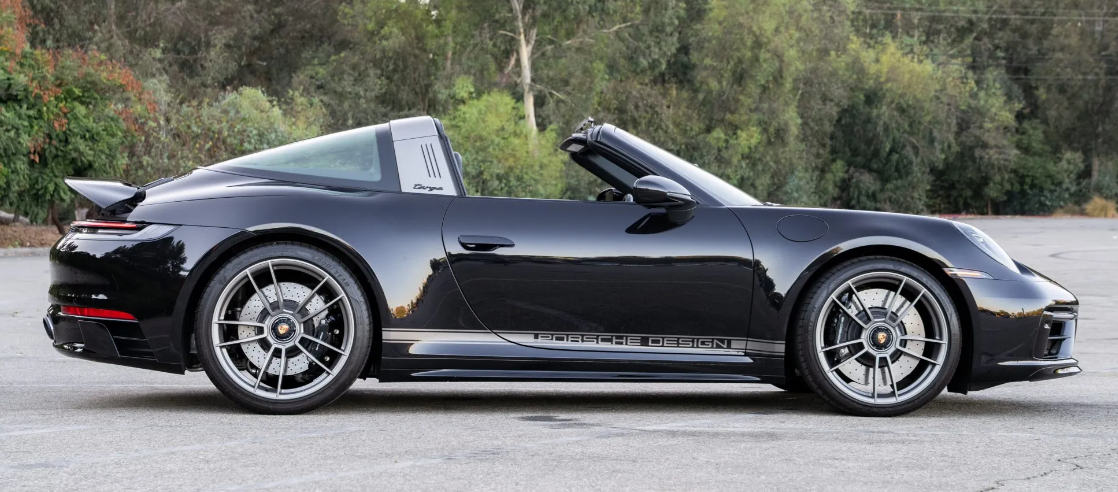 2023 Porsche 911