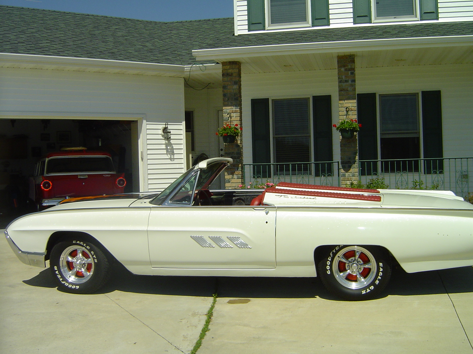 1963 Ford Thunderbird