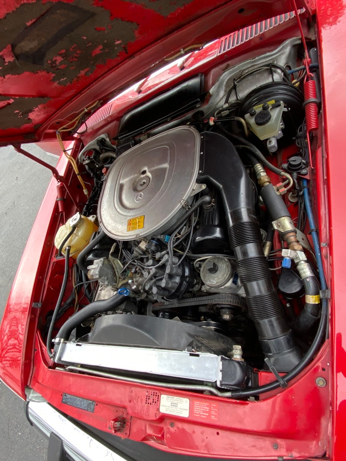 1986 Mercedes-Benz 560SL