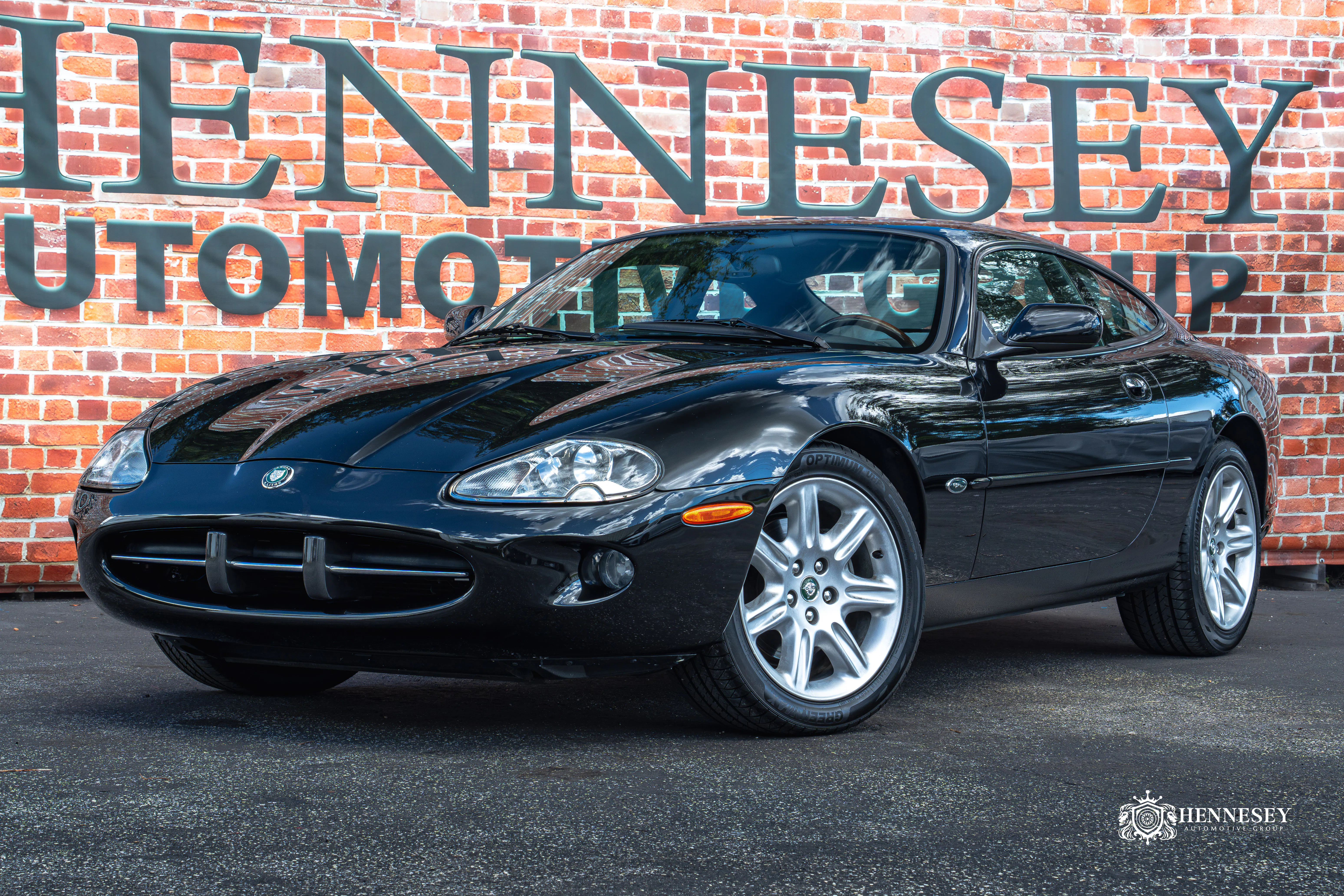 2000 Jaguar XK8