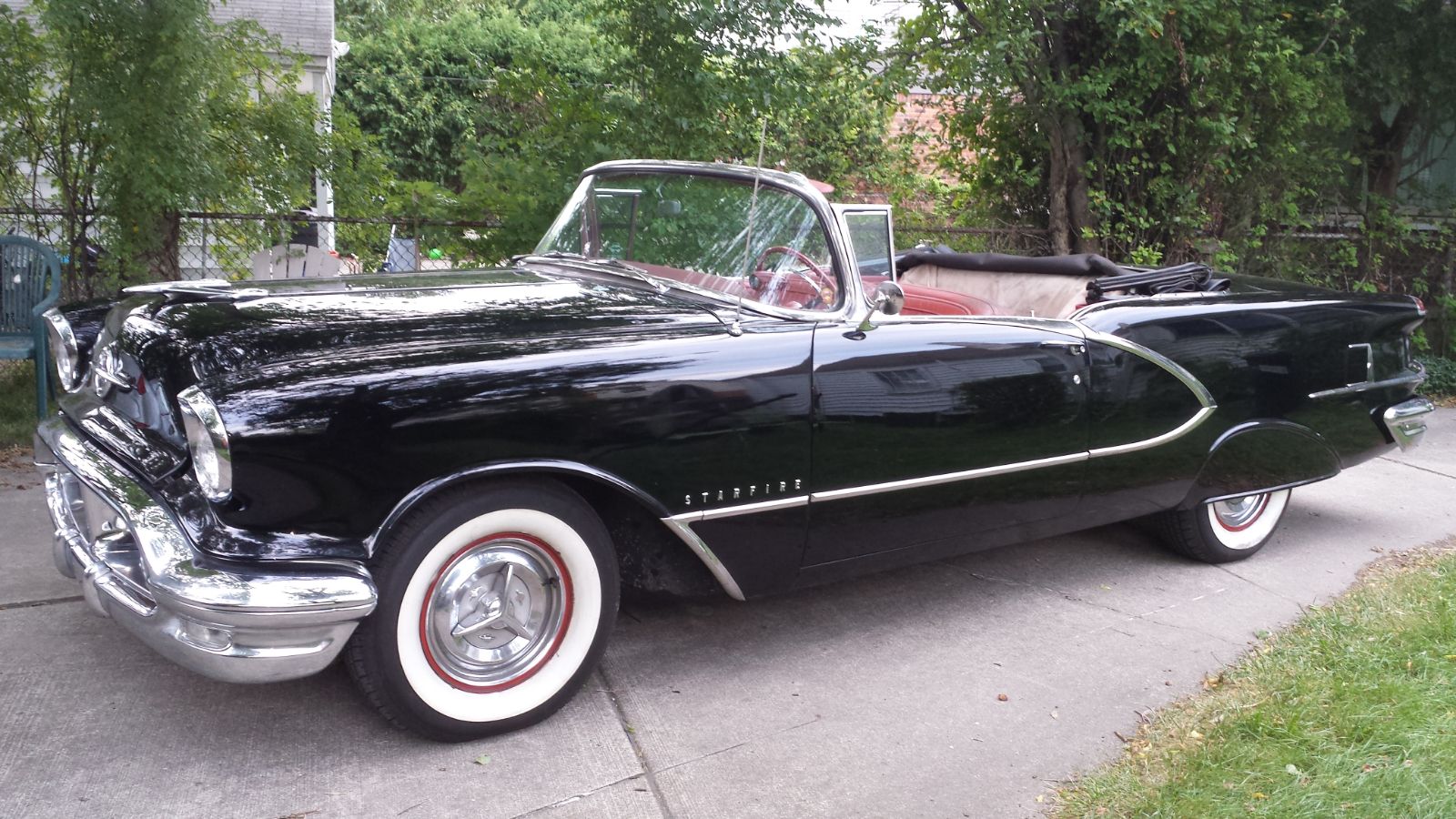 1956 Oldsmobile Starfire