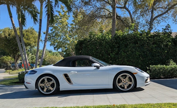 2021 Porsche 718 Boxster 25