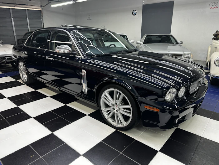 2009 Jaguar XJ