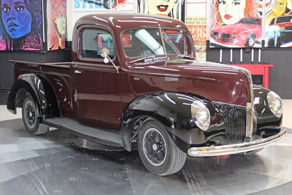 1940 Ford Deluxe Pick Up