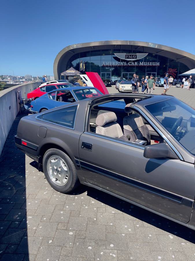 お譲り致します。 1985 Nissan 300ZX for sale
