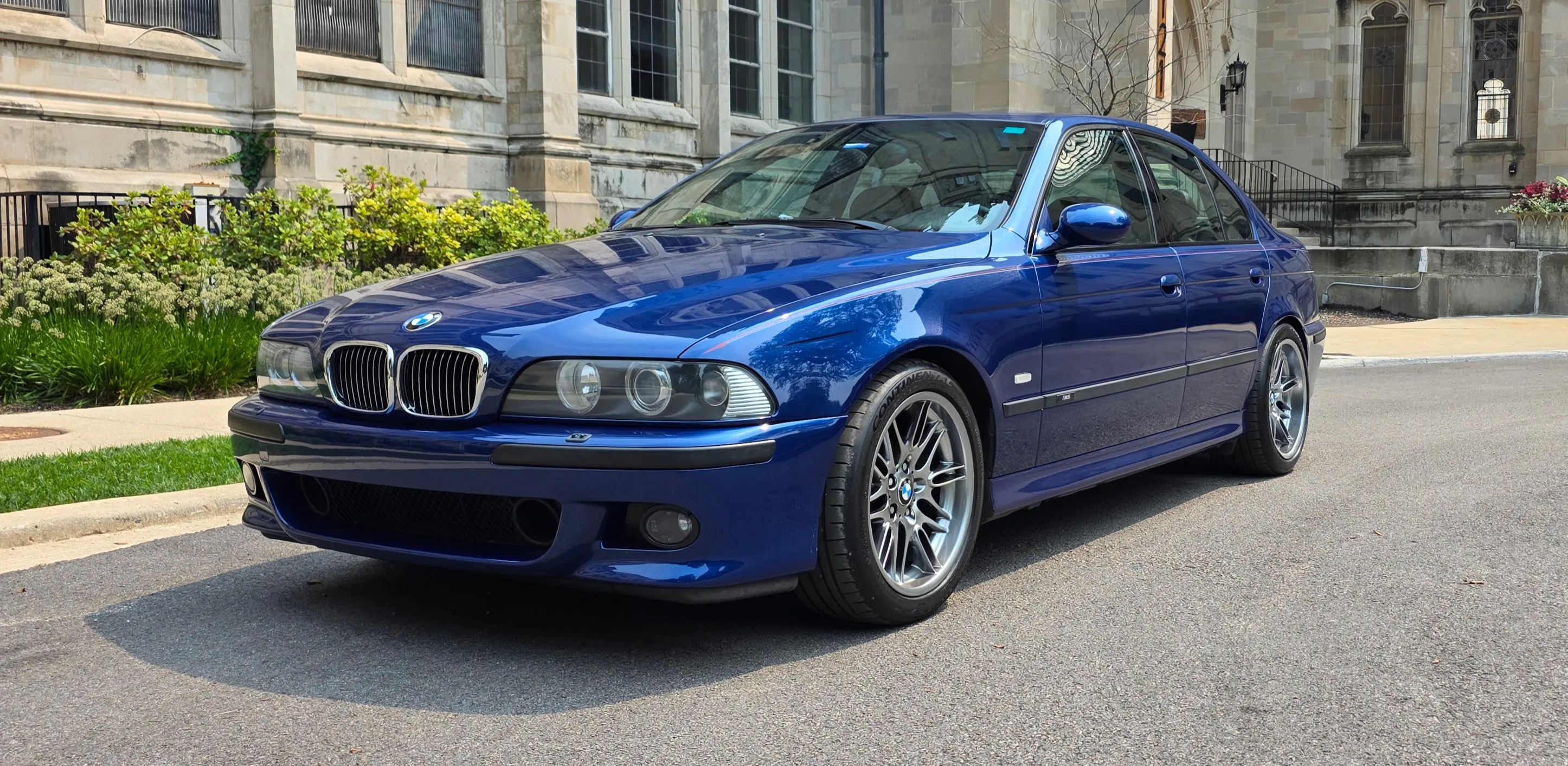 2003 BMW M5