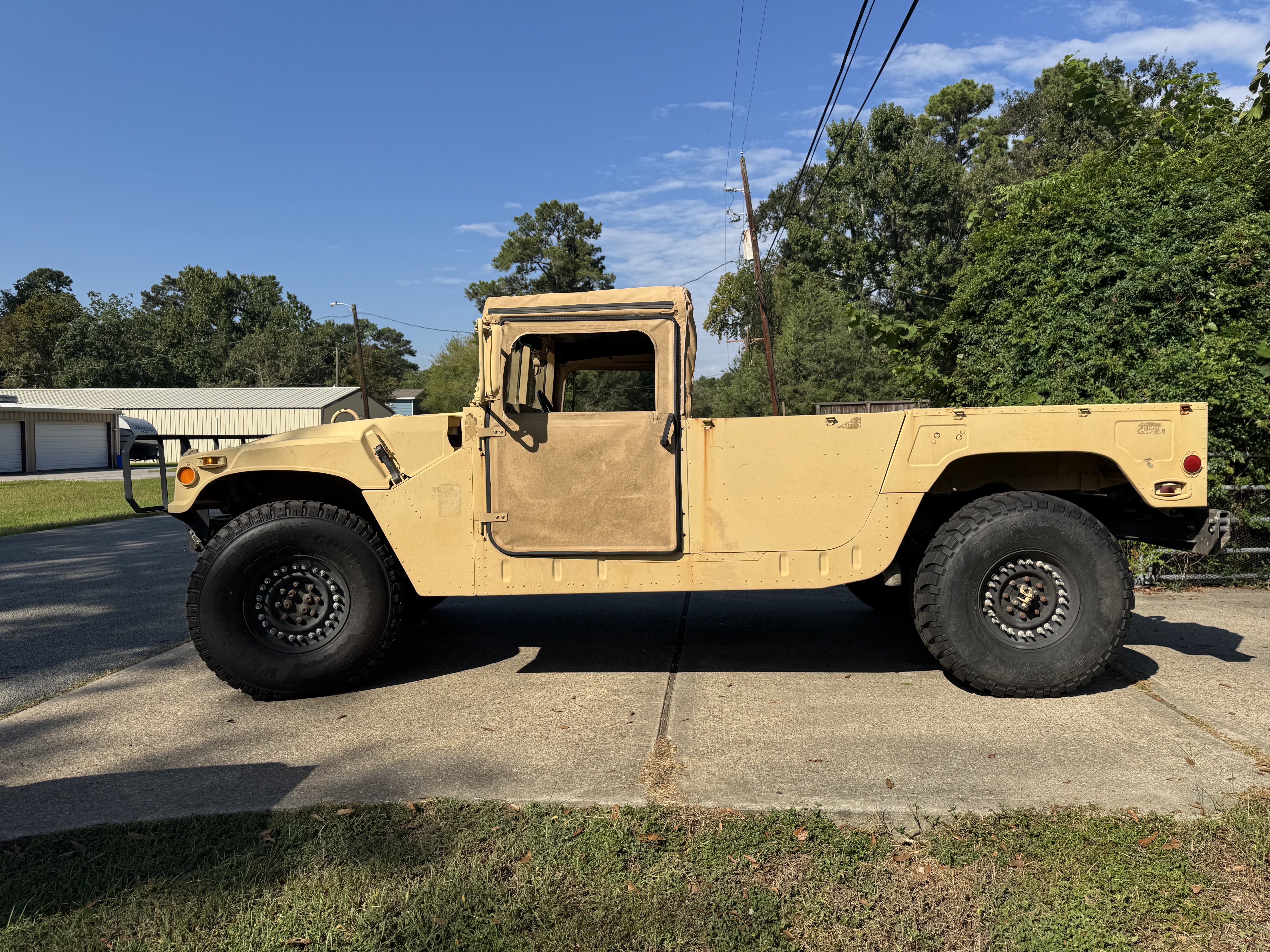 2006 AM General HMMWV