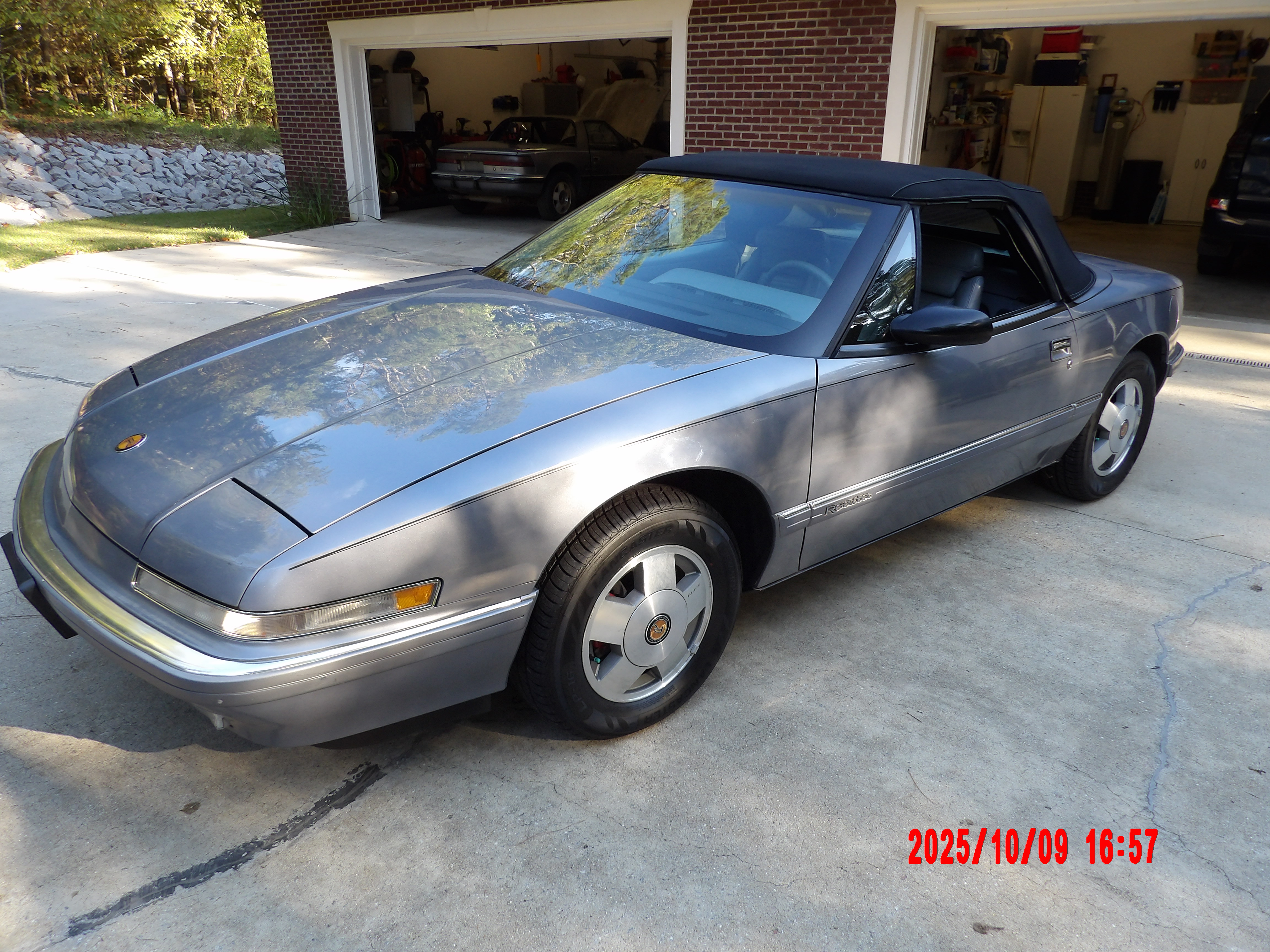 1990 Buick Reatta