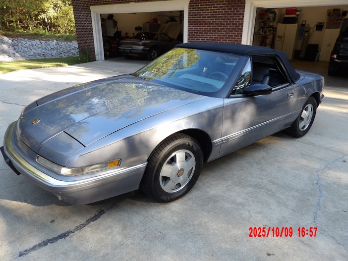 1990 Buick Reatta