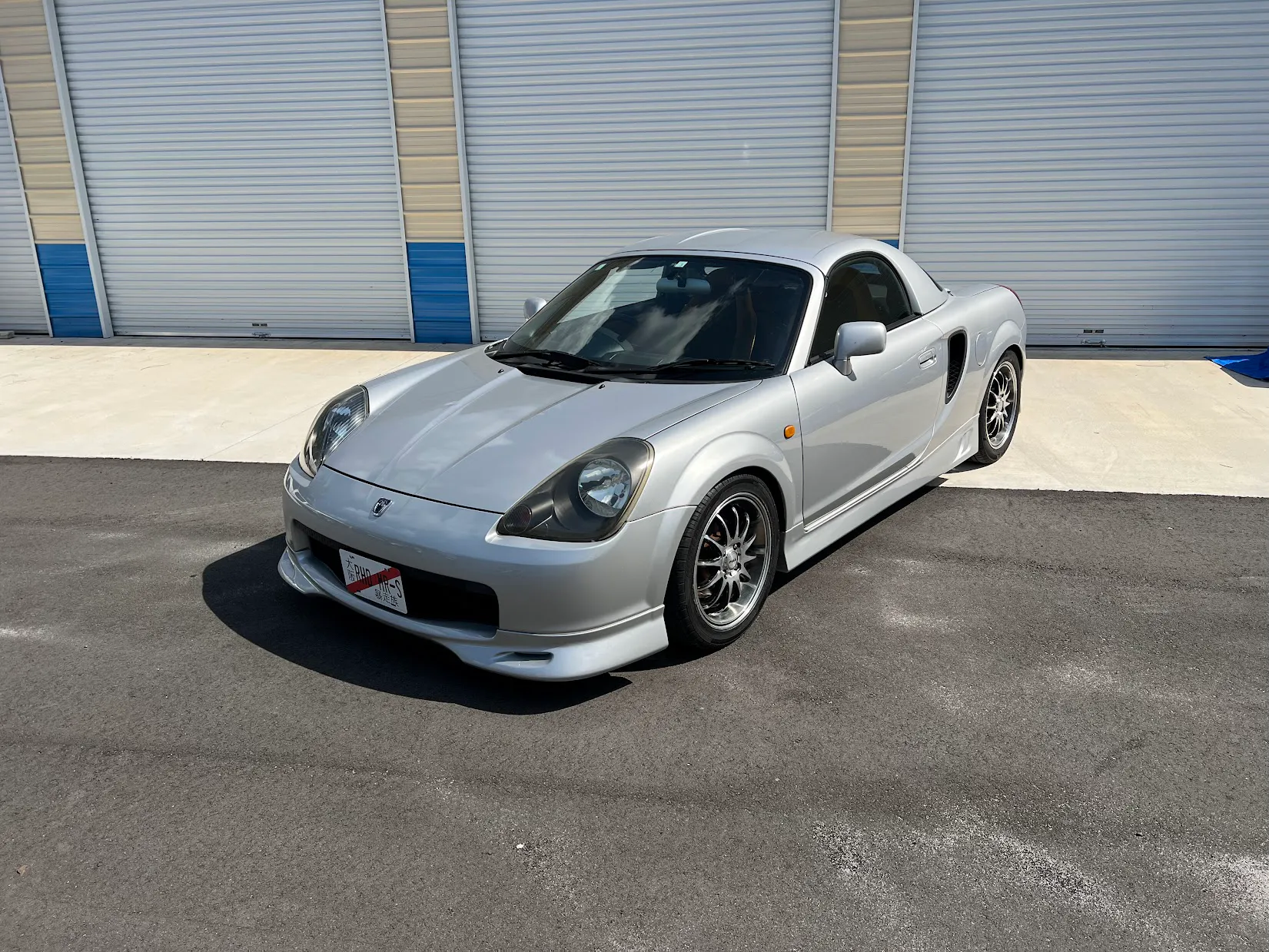 1999 Toyota MRS