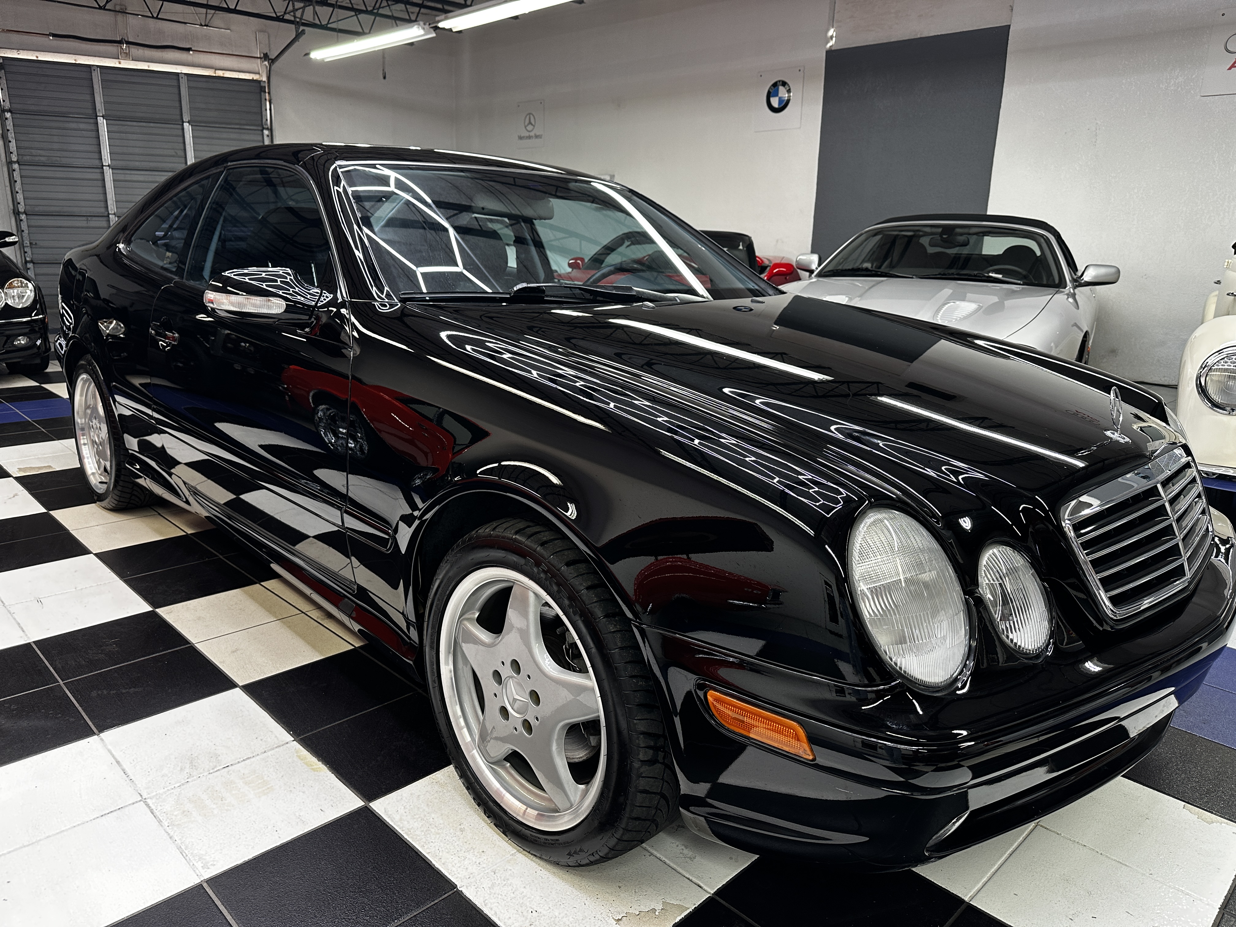2000 Mercedes-Benz CLK430