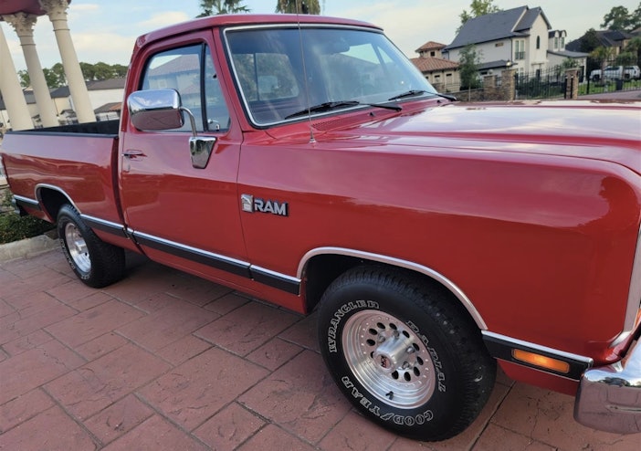 1988 Dodge D150
