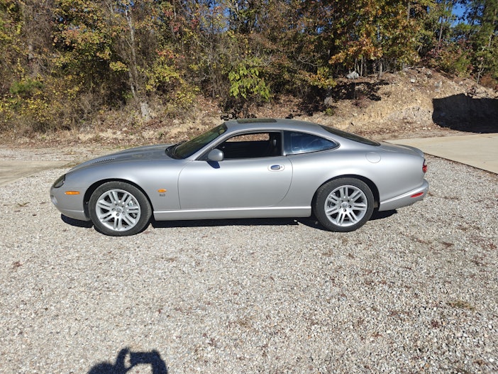 2005 Jaguar XKR