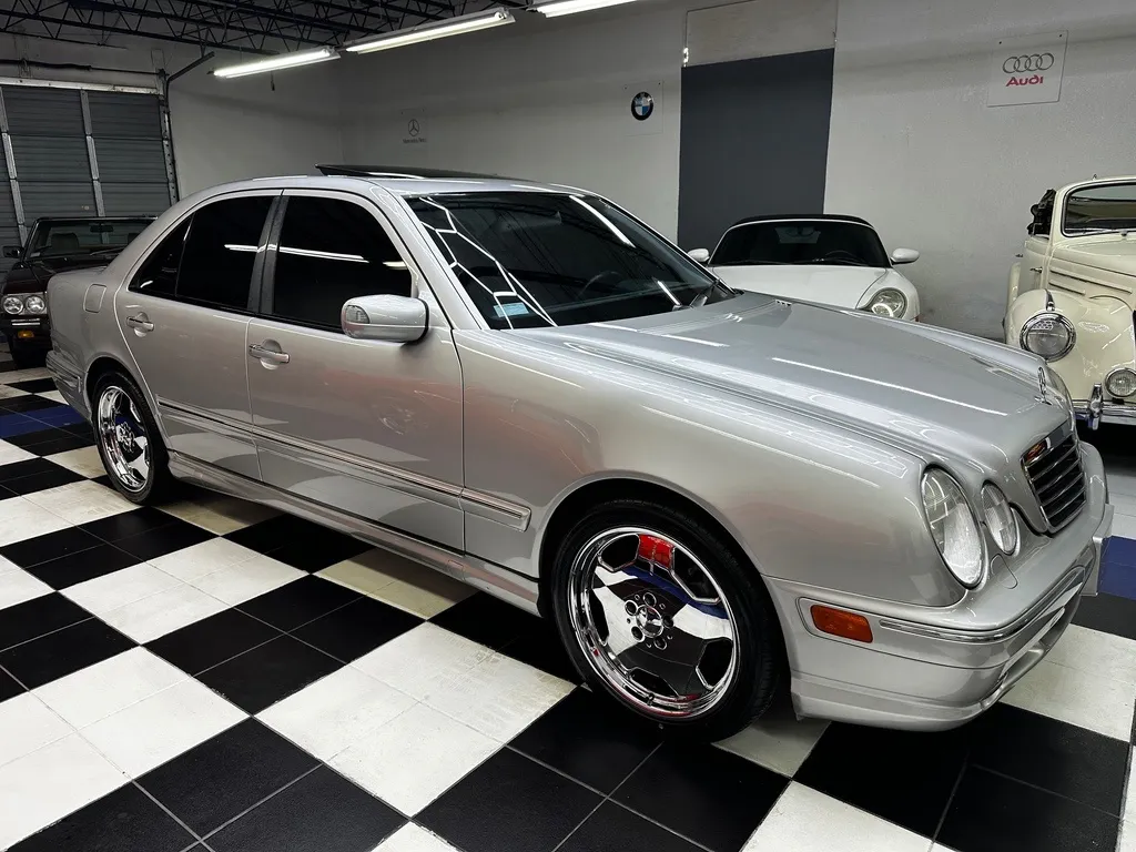 2001 Mercedes-Benz E55