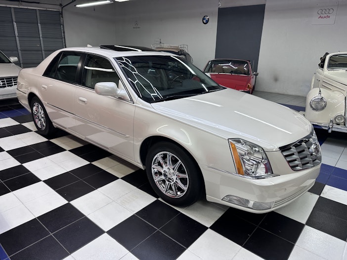 2010 Cadillac DTS