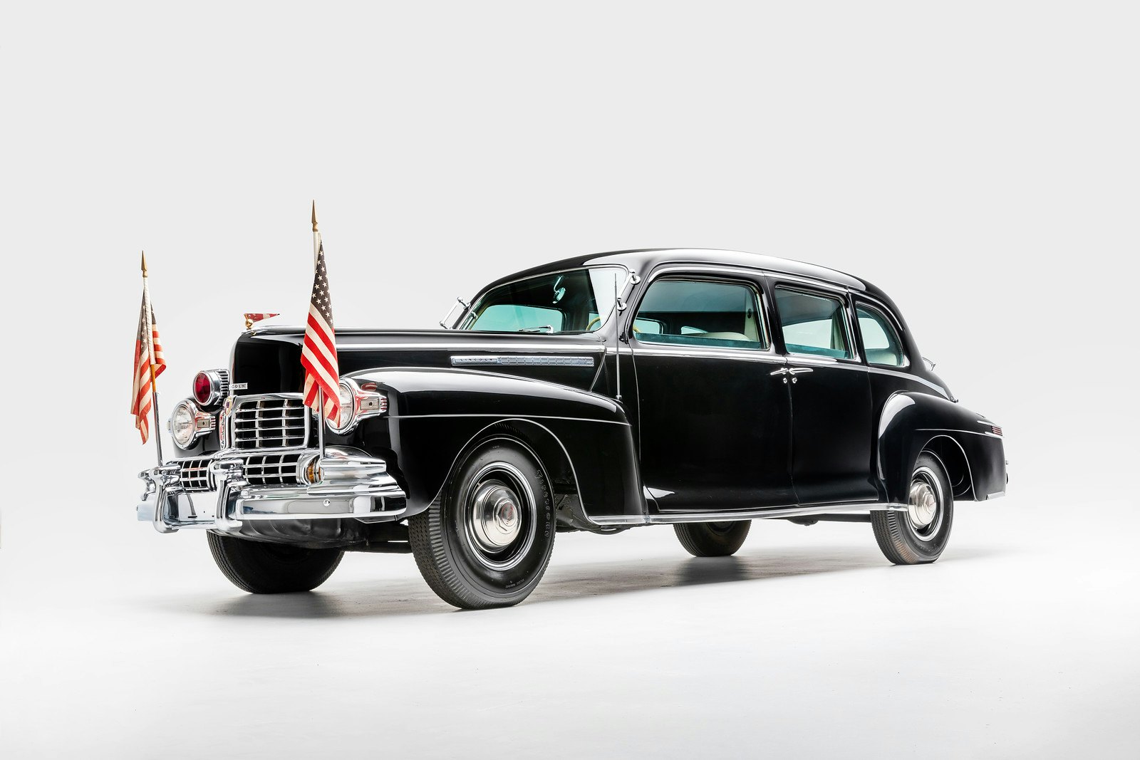 1942 Lincoln Zephyr Limousine
