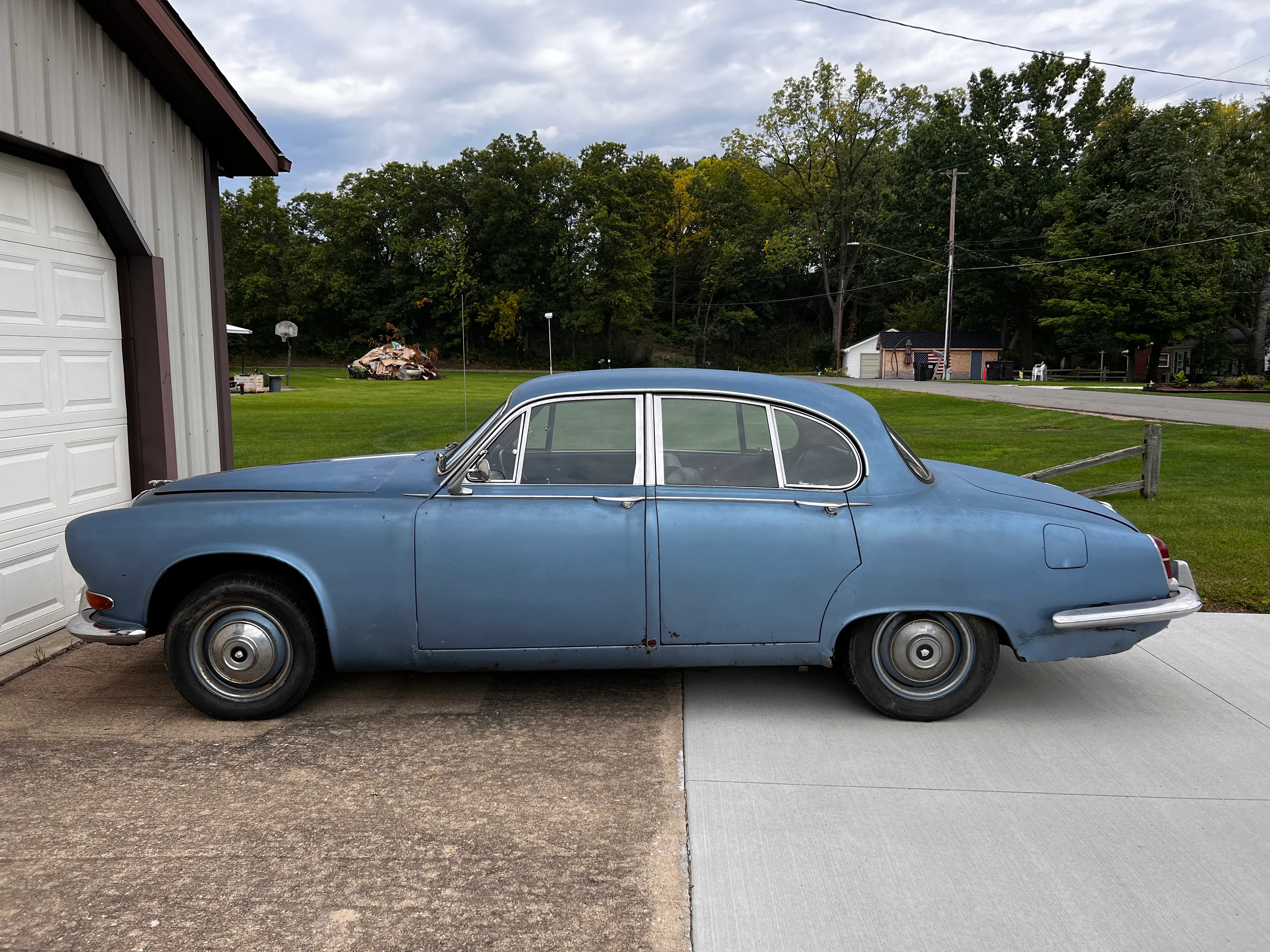 1967 Jaguar 420