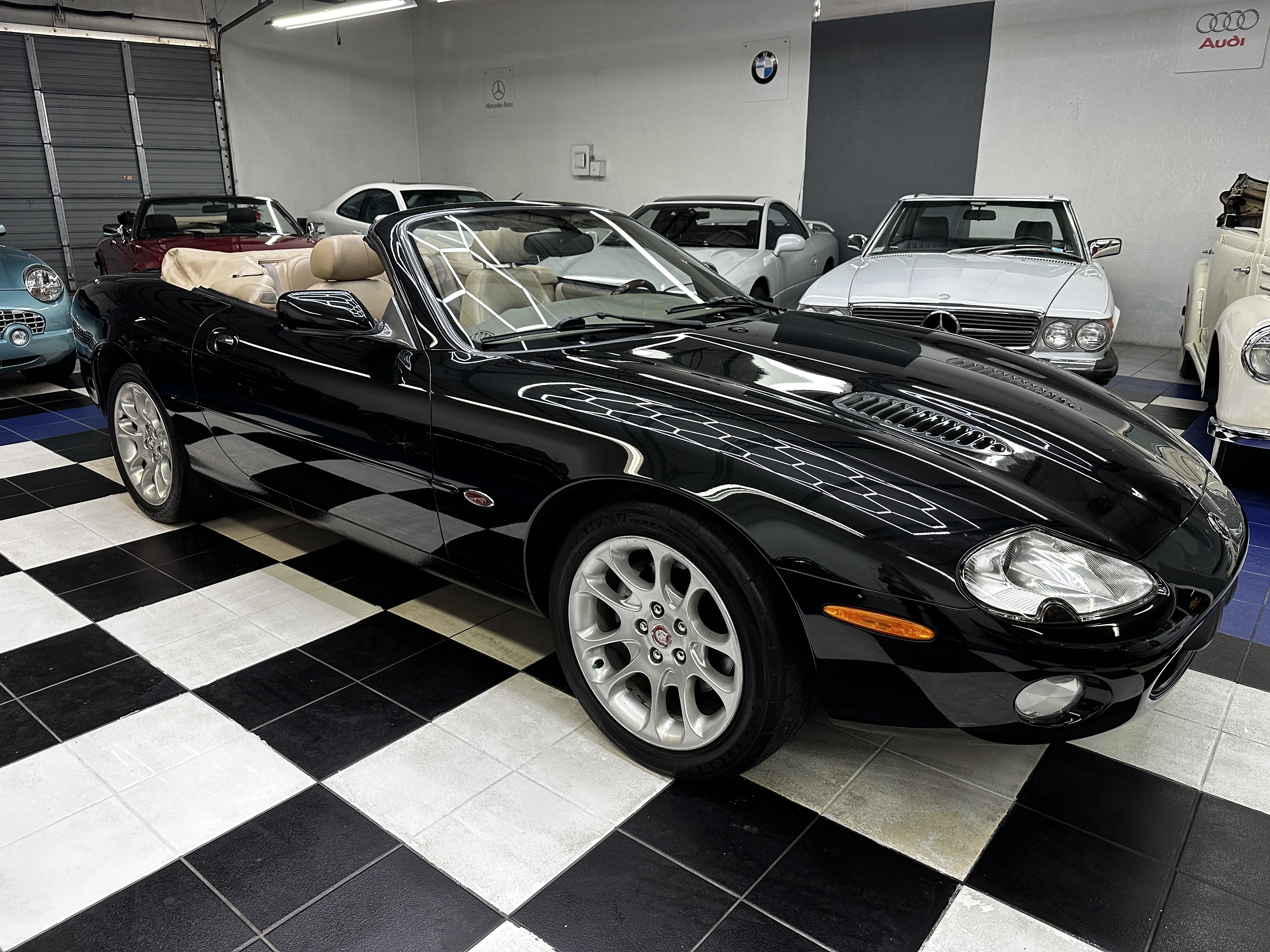 2002 Jaguar XKR