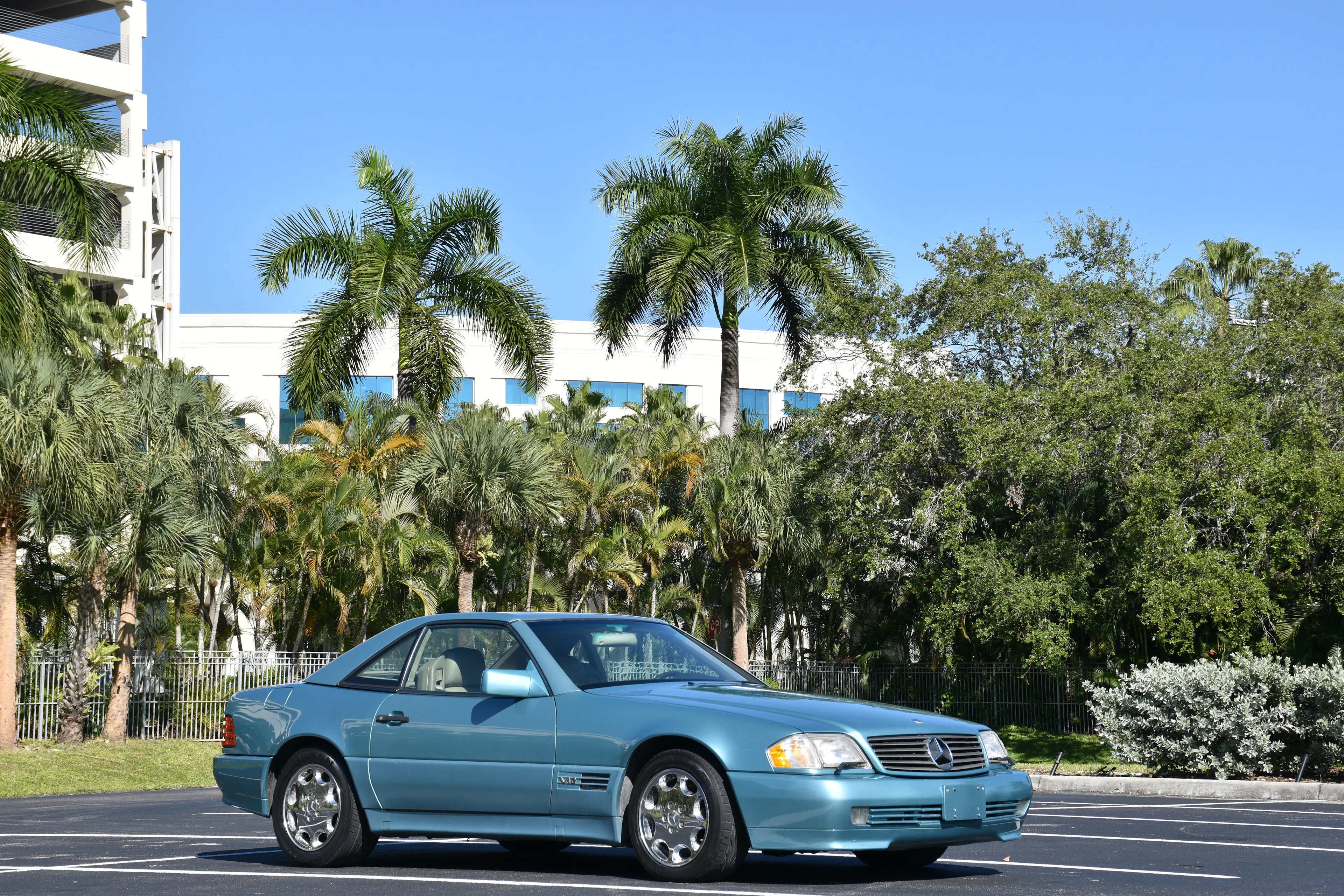 1995 Mercedes-Benz SL600 Base Value | Hagerty Valuation Tools®