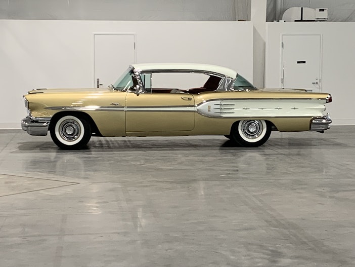 1958 Pontiac Star Chief