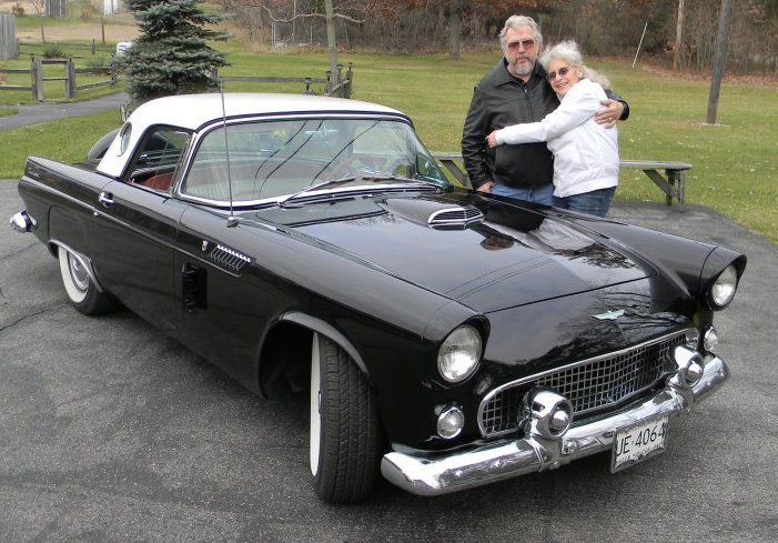 1956 Ford Thunderbird