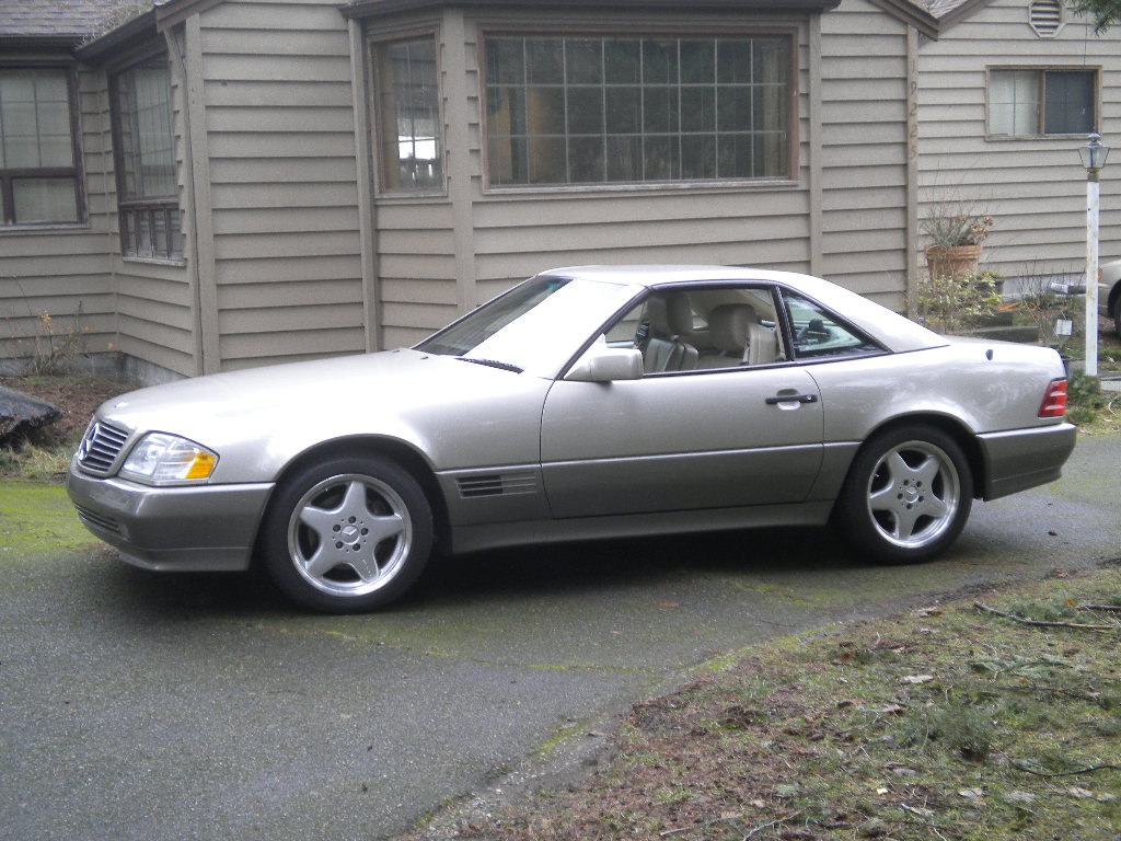1995 Mercedes-Benz SL320