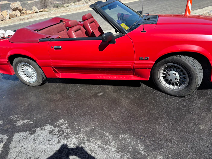 1990 Ford Mustang