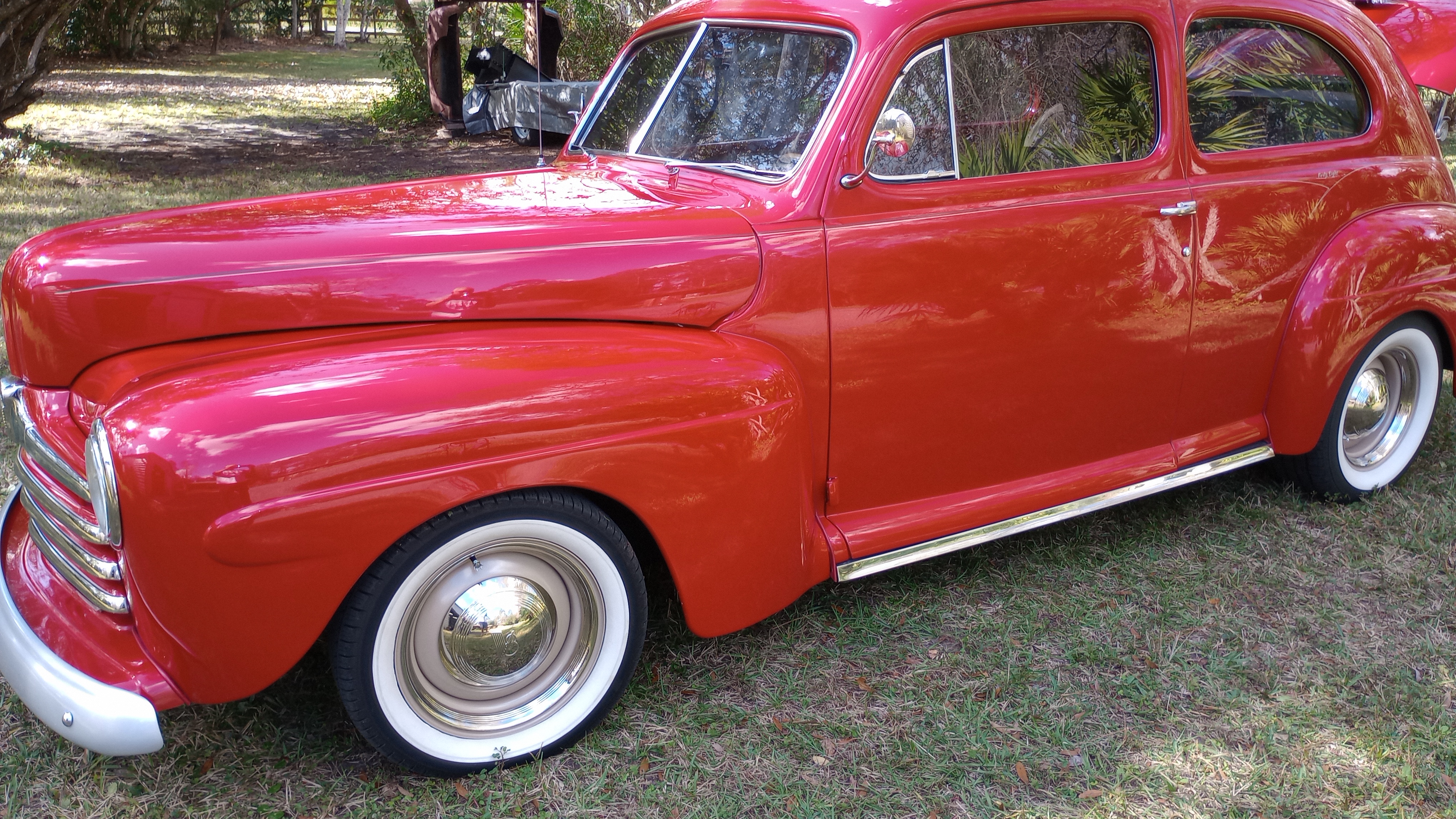 1948 Ford Super Deluxe