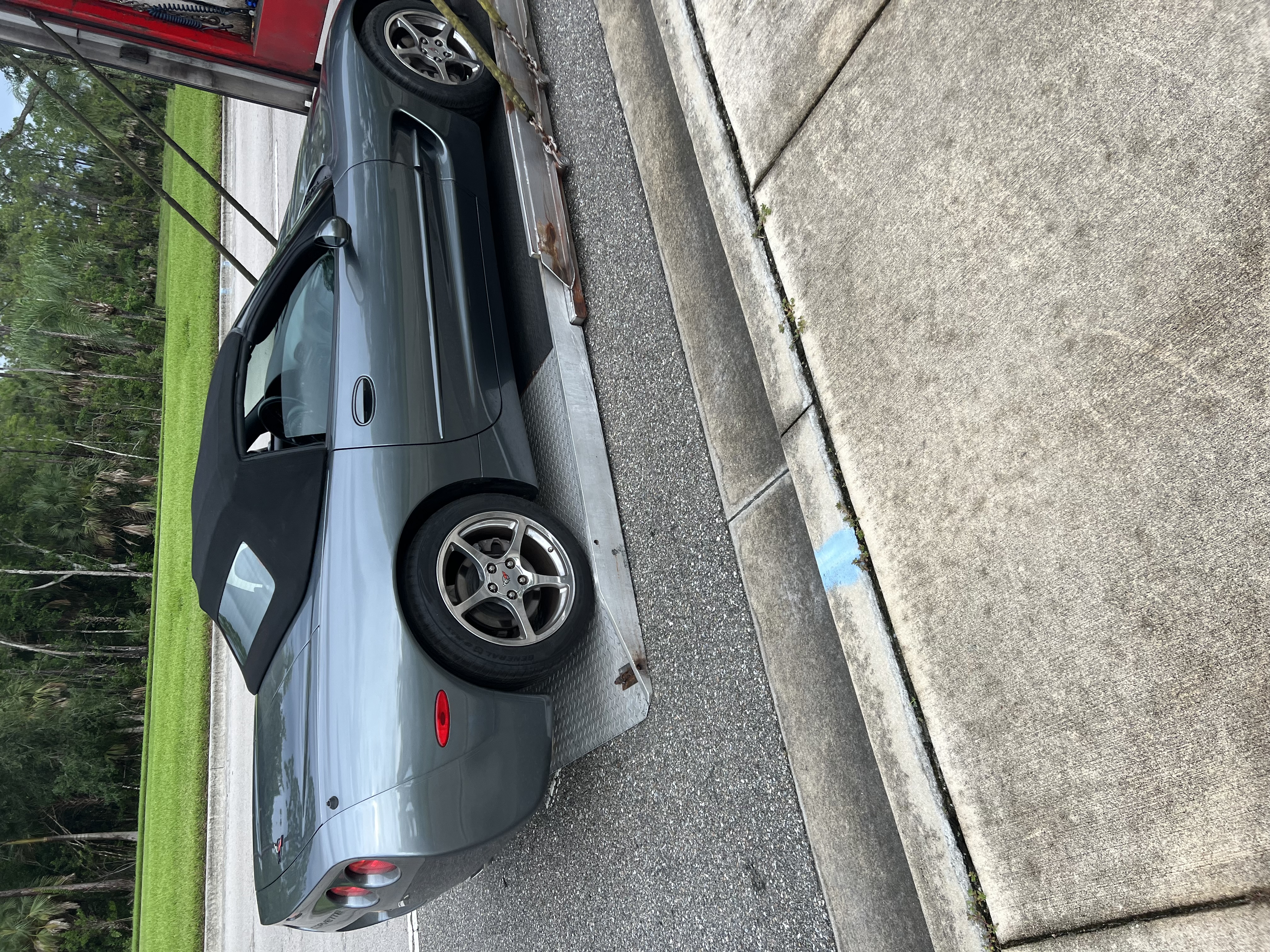 2004 Chevrolet Corvette