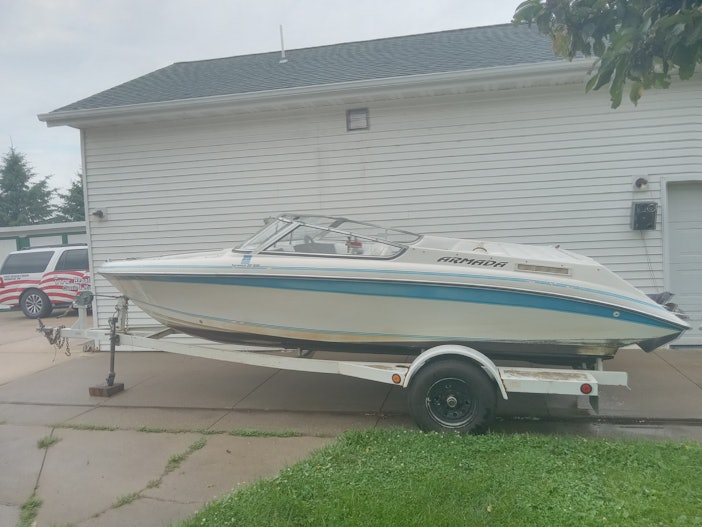 1996 Armada open bow speed boat