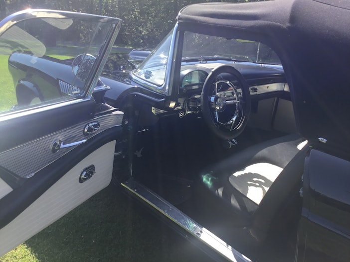 1956 Ford Thunderbird