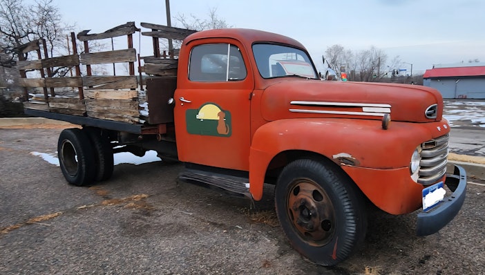 1948 Ford F-5