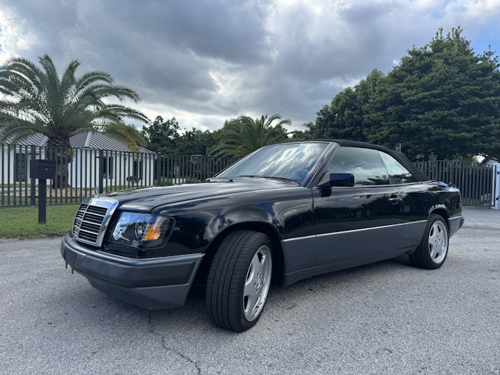1993 Mercedes-Benz 300CE