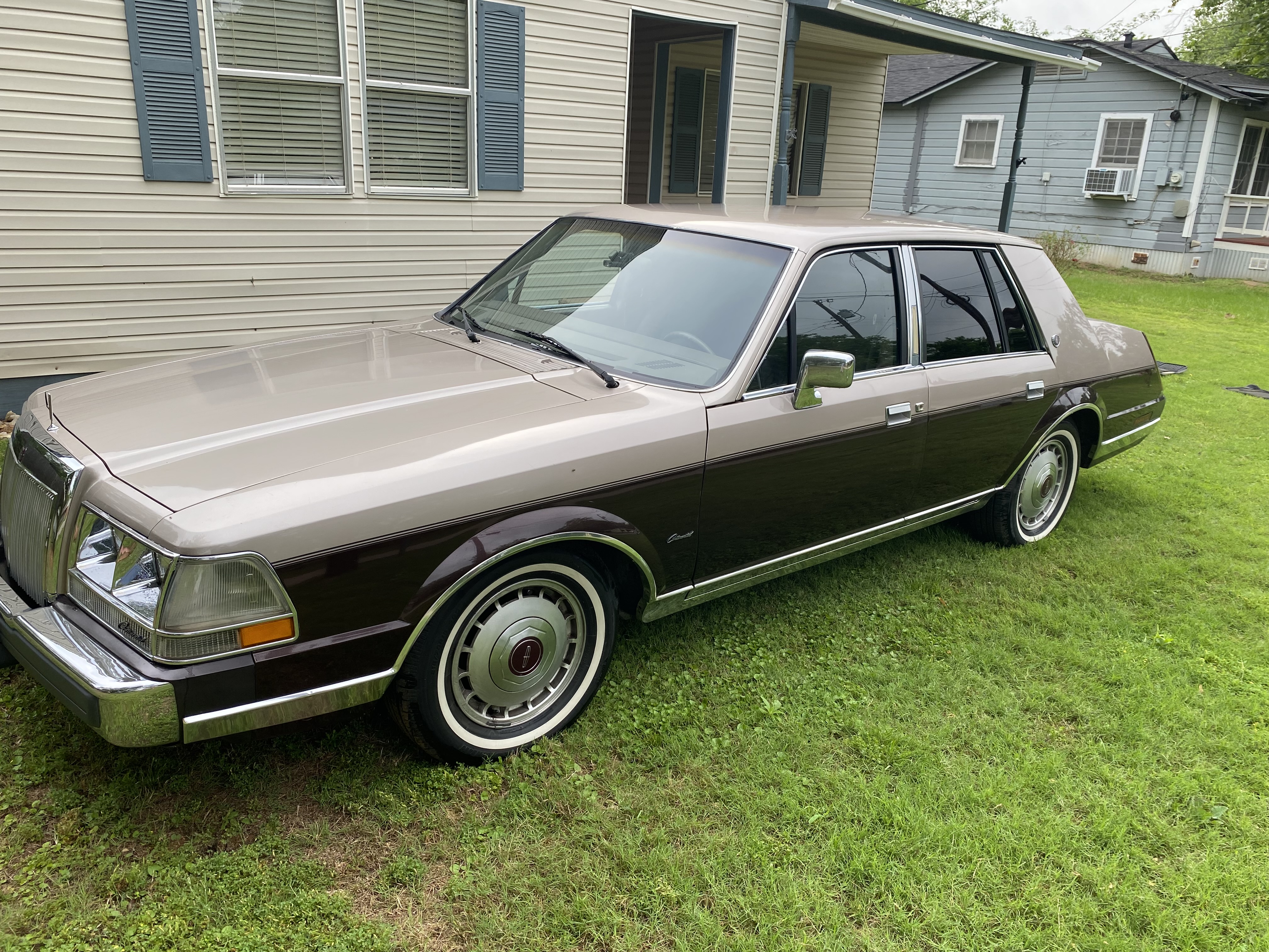 1986 Lincoln Continental