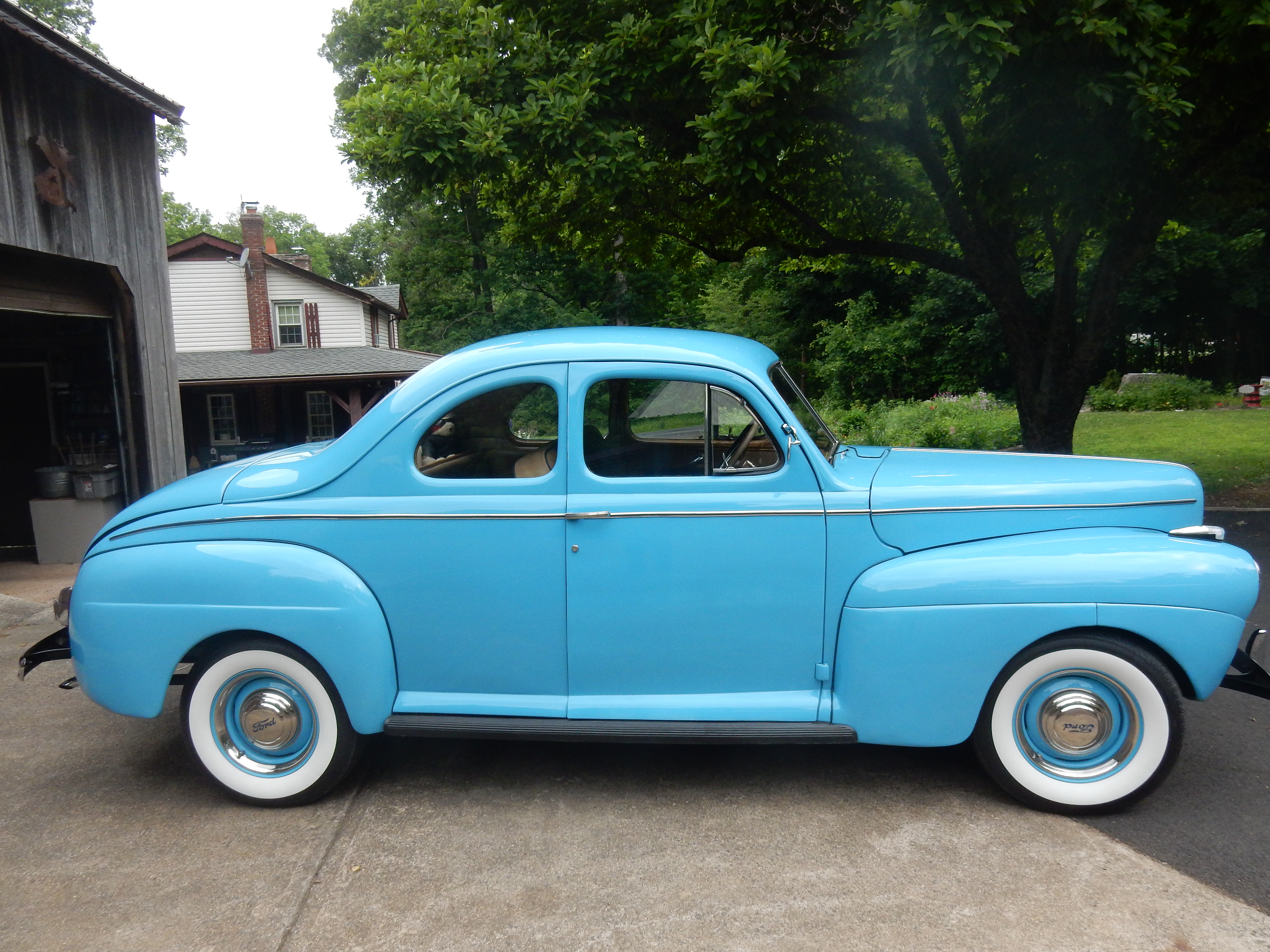 1941 Ford Deluxe