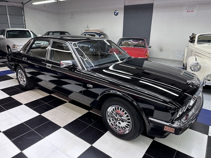 1989 Jaguar XJ6