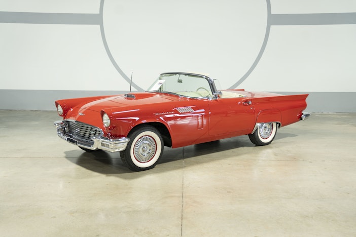 1957 Ford Thunderbird