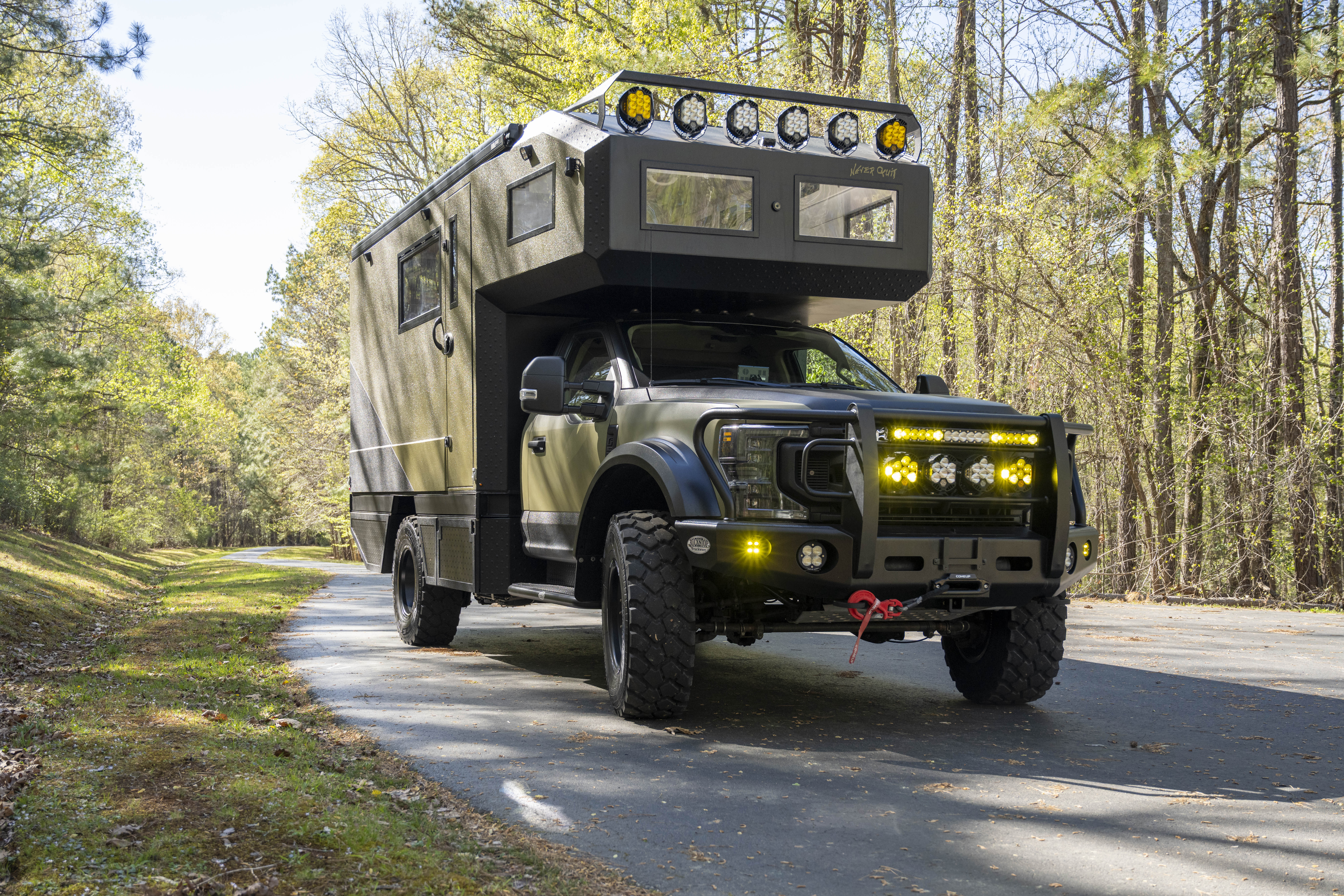 2021 Ford F550 Expedition Truck